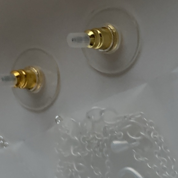 Juilliet "Love Reflects Love" Silver Plated Gold Tone Necklace and Earrings Set - Picture 8 of 11